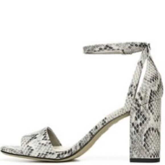 EUC Circus By Sam Edelman Oleana Snakeskin Heels size 7 1/2. - Picture 3 of 11